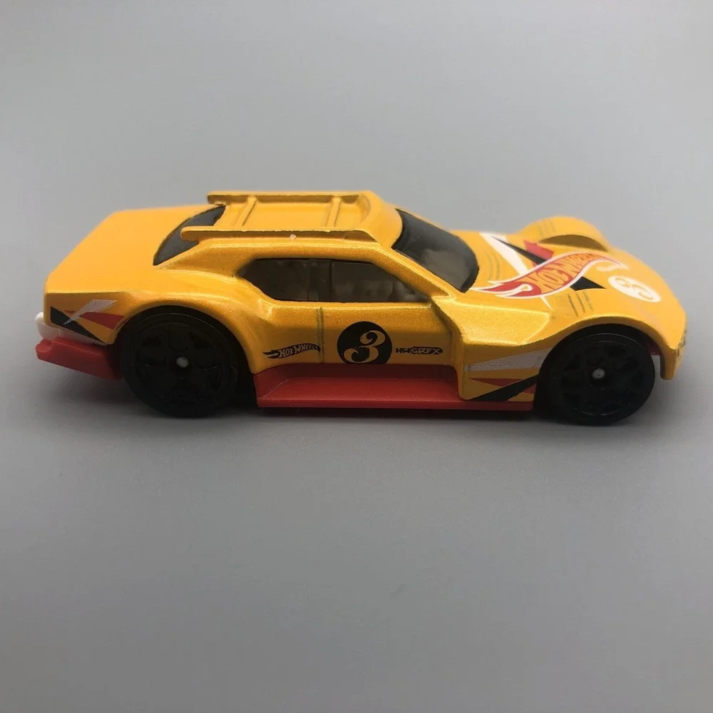 Hot Wheels Lot of 2 Driftsta Orange #3 Car & Fast‎ Felion #10 Diecast 1/64 Scale